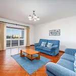 Apartamento Peaceful Near The Center #1977